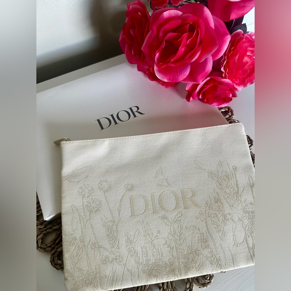 NEW 🤍 Dior Limited Edition Floral Canvas Pouch